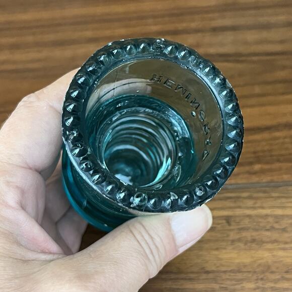 Vintage Hemingray No 9 Glass Insulator Aqua Blue - Picture 5 of 7